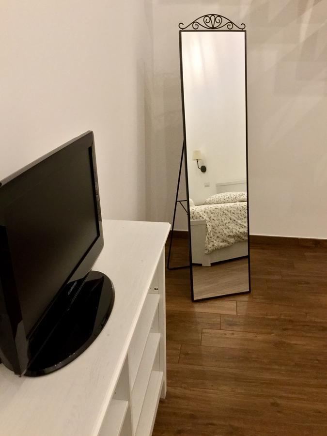 B&B Sant'Agostino โจวีนัซโซ ภายนอก รูปภาพ