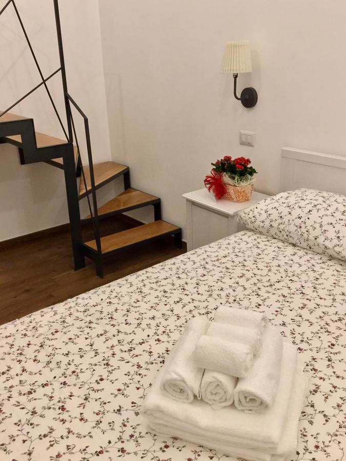 B&B Sant'Agostino โจวีนัซโซ ภายนอก รูปภาพ